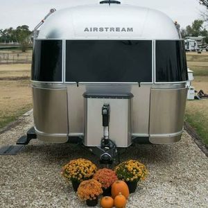 Meet your Posher, Joann